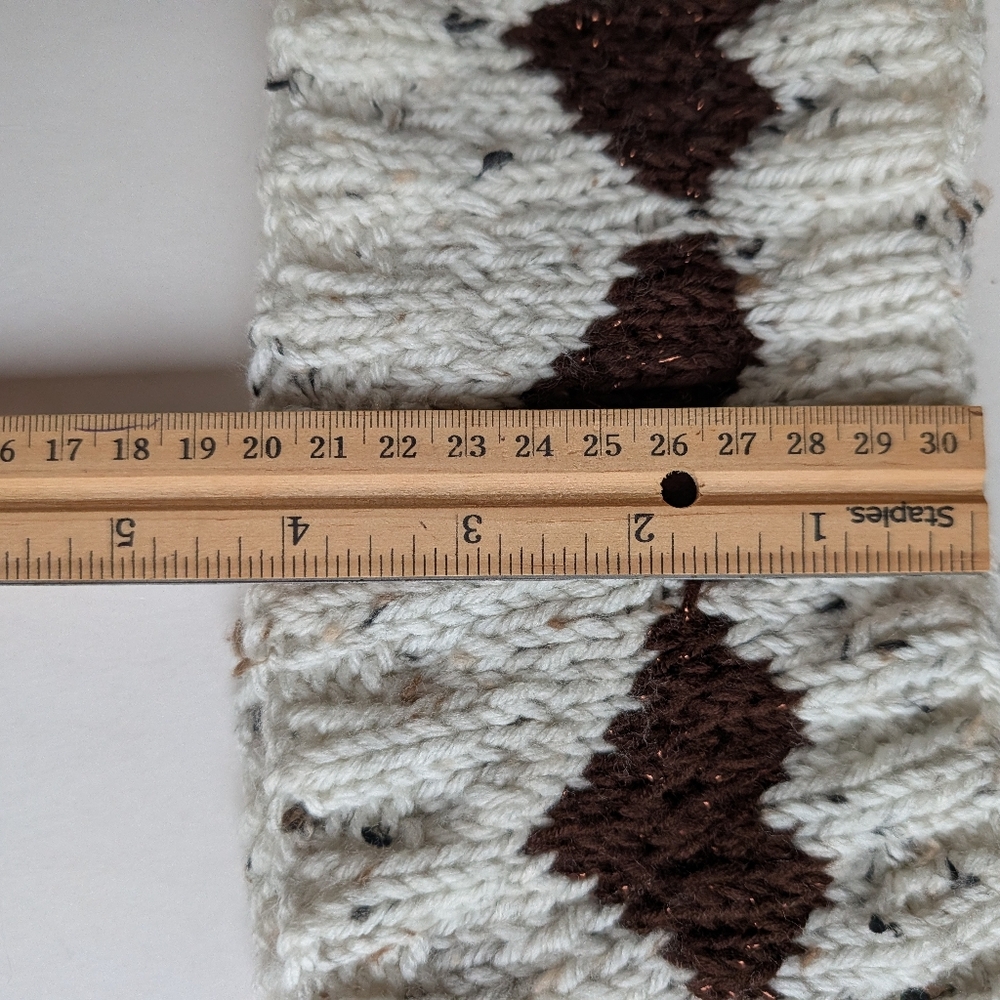 Headband Earwarmer Hand Crafted Knit White Heart Valentines - Picture 7 of 13
